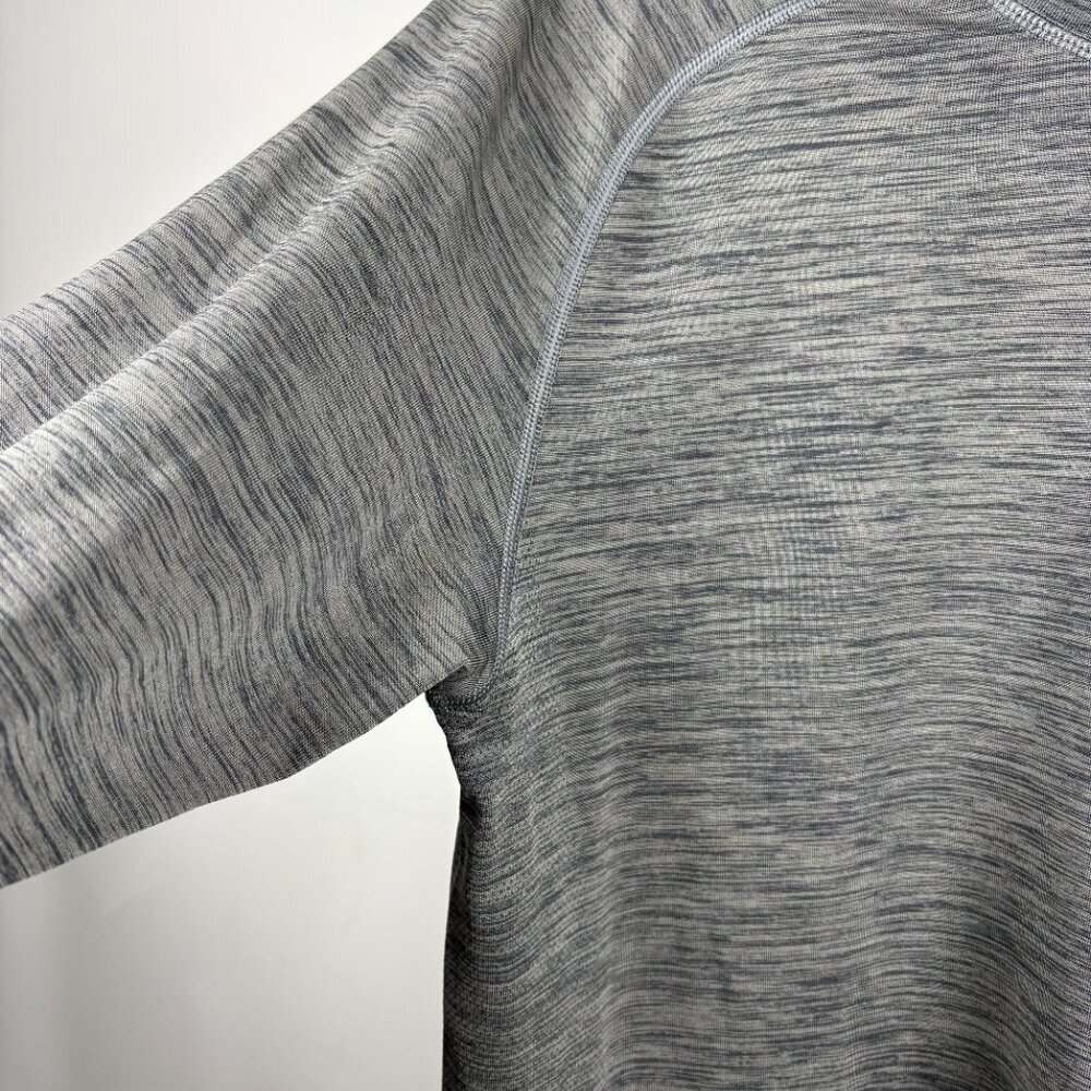 Lululemon Men’s Long Sleeve Training Shirt | Grey Athletic Top - Picture 4 of 6